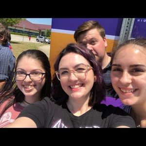 Meet your Posher, Haley